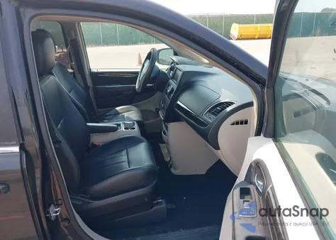 2013 Chrysler Town & Country Touring из США, поврежденный, VIN 2C4RC1BG2DR540878